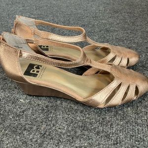 Cute Anthropologie Rose Gold wedge shoes